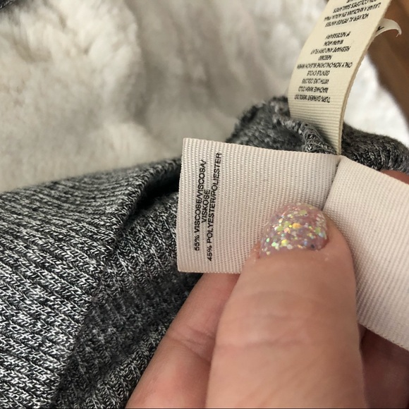 Rachel Roy cold shoulder top - Picture 4 of 4